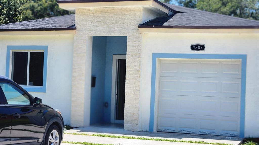 Photo of 4803 Matanzas Avenue, Fort Pierce, FL 34946 (MLS # R10889696)