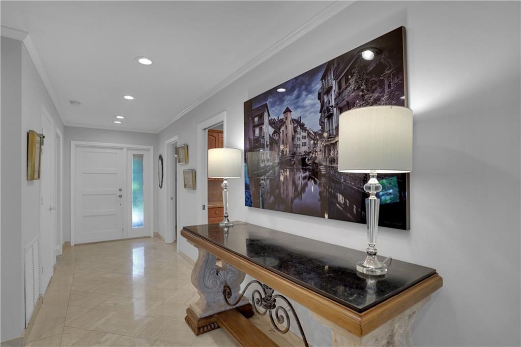 Single Story Villa - Residential