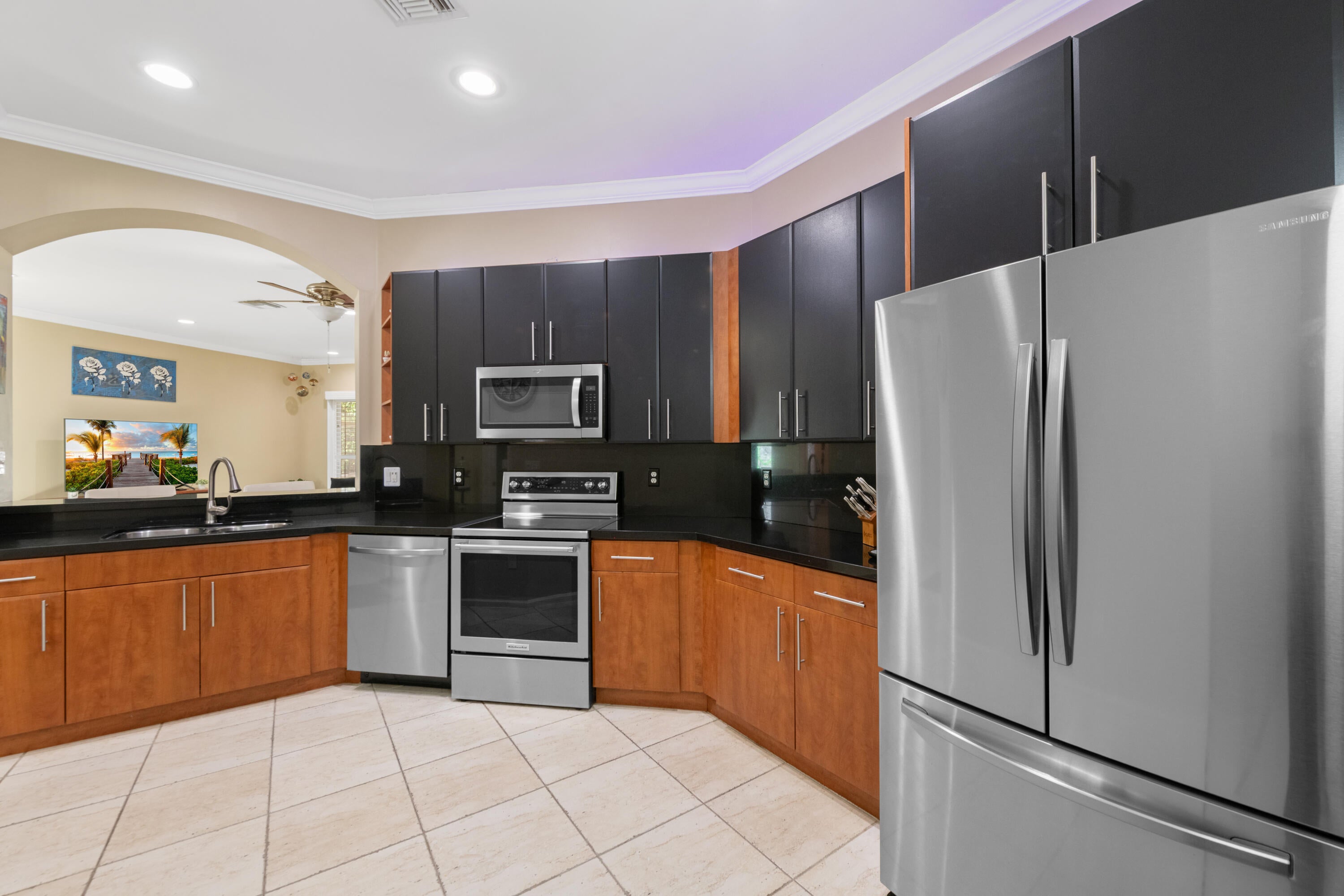 6435 BELLA Circle 201