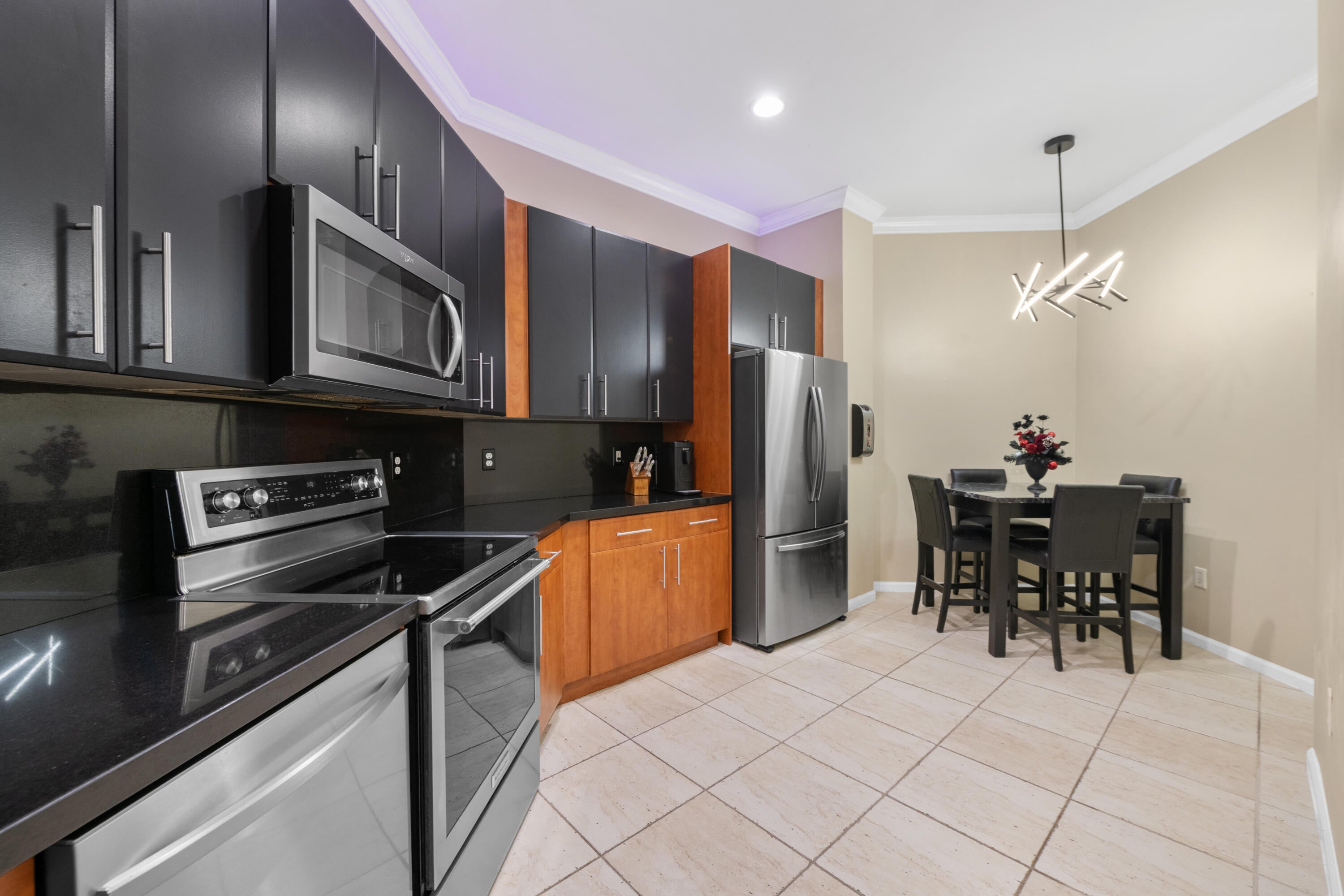 6435 BELLA Circle 201