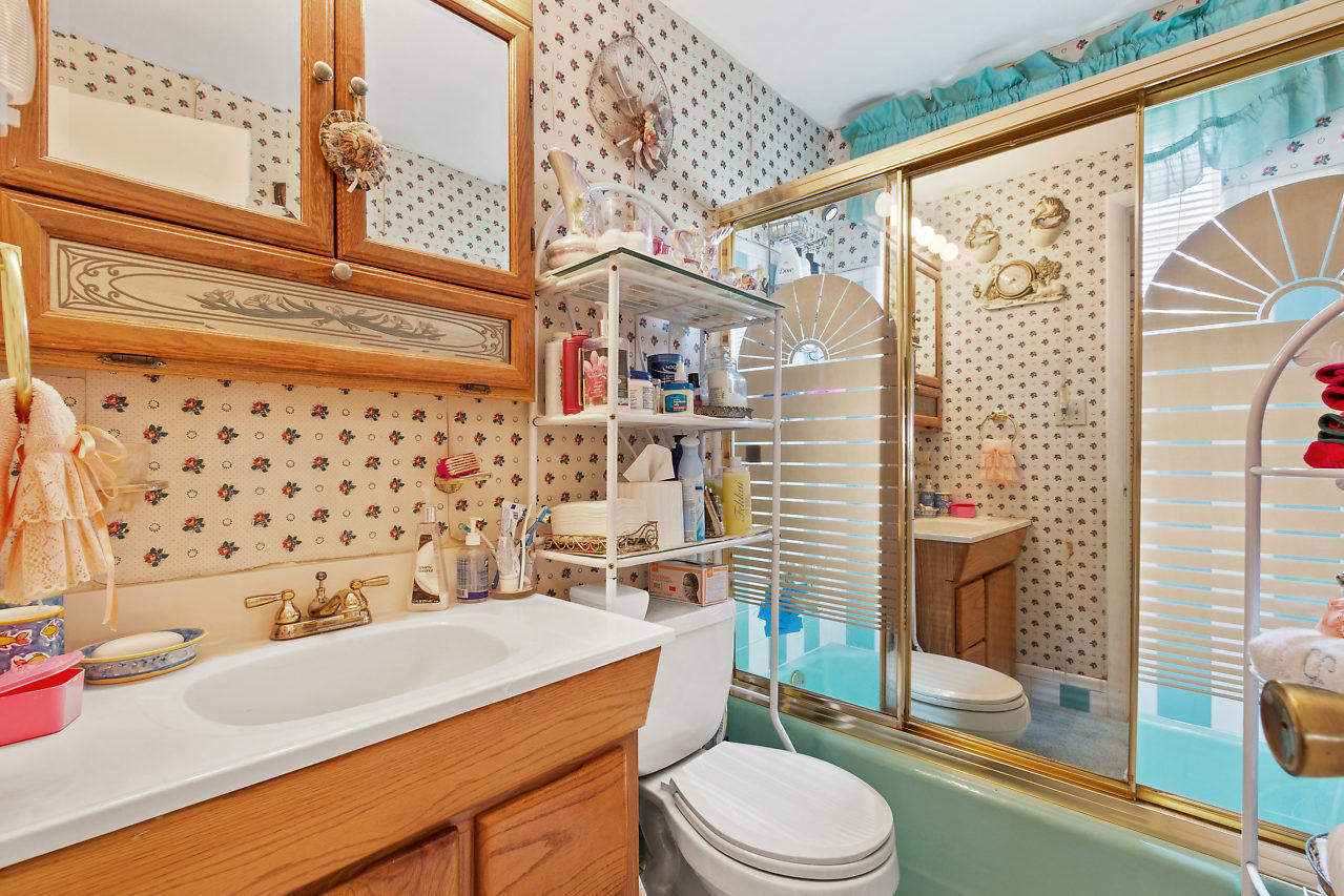 GRAMERCY PARK UNIT 2 - Residential