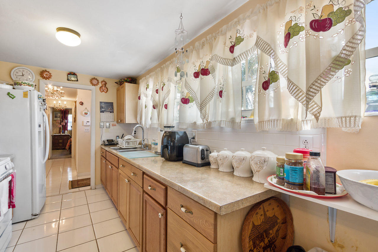 GRAMERCY PARK UNIT 2 - Residential