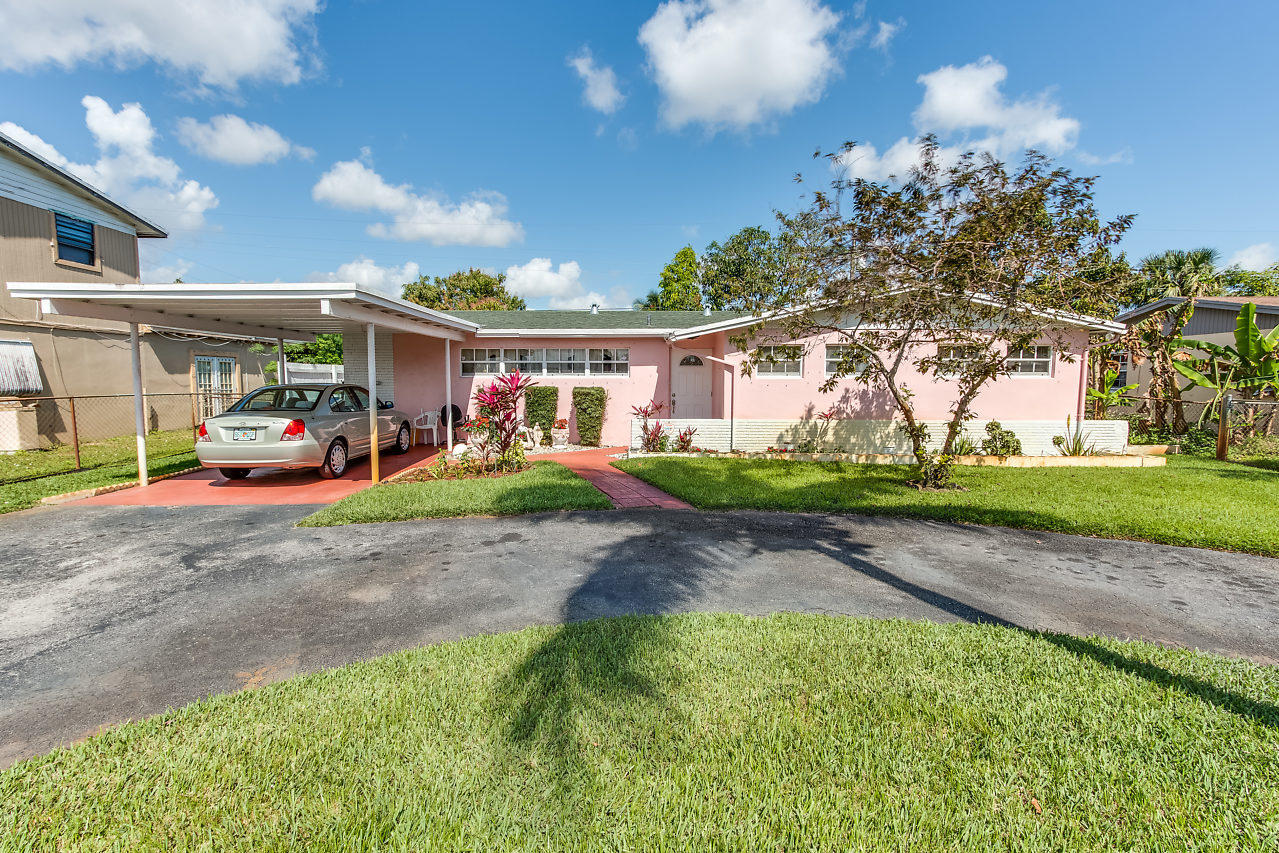 GRAMERCY PARK UNIT 2 - Residential