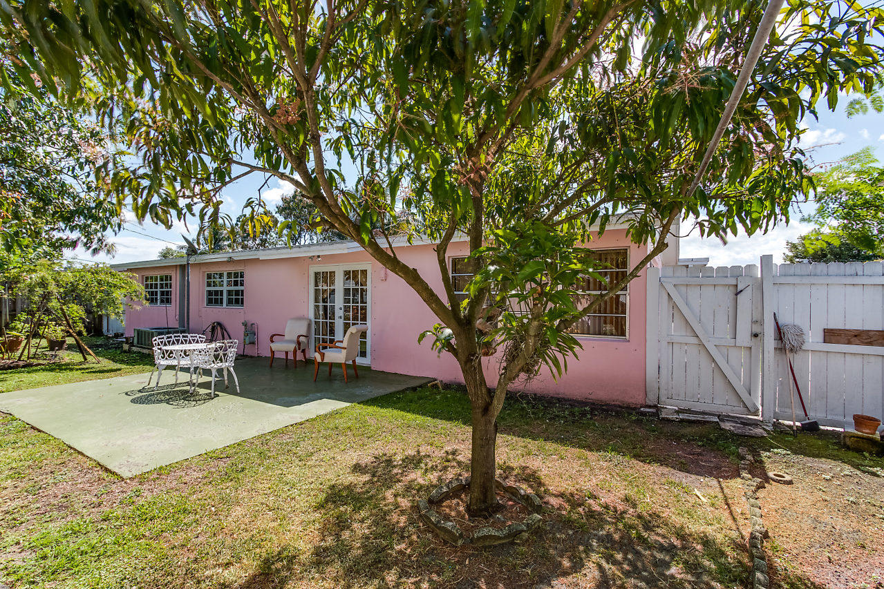 GRAMERCY PARK UNIT 2 - Residential