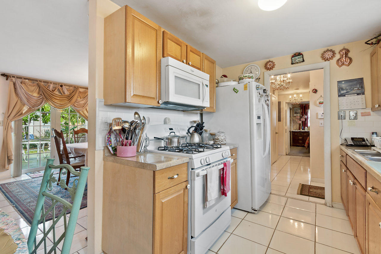 GRAMERCY PARK UNIT 2 - Residential