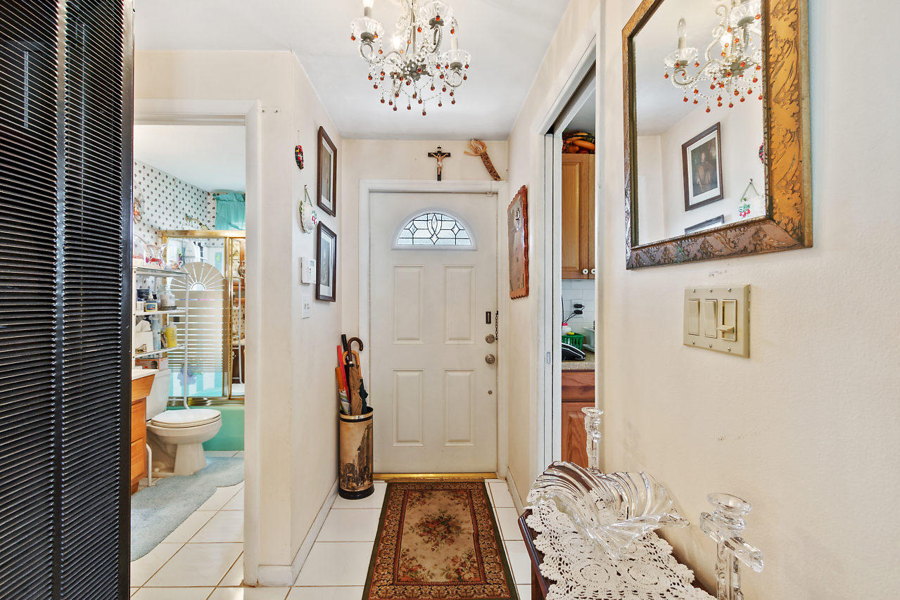 GRAMERCY PARK UNIT 2 - Residential