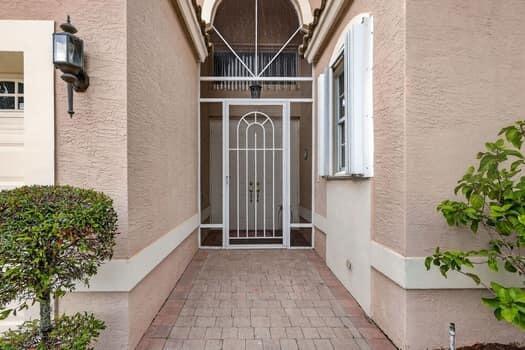255 NW Toscane Trail