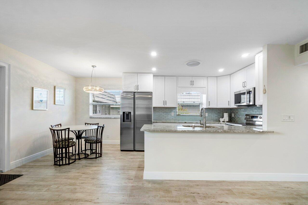 KINGS POINT FLANDERS CONDOS - Residential Lease