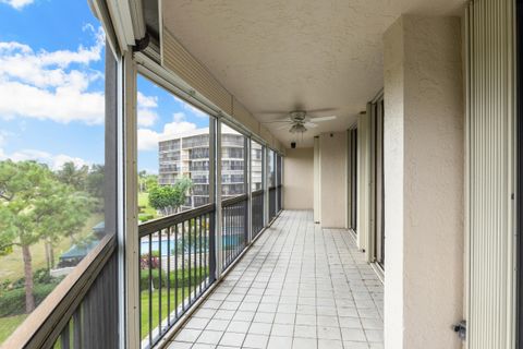 A home in Lake Worth