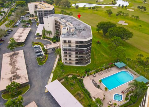 A home in Lake Worth