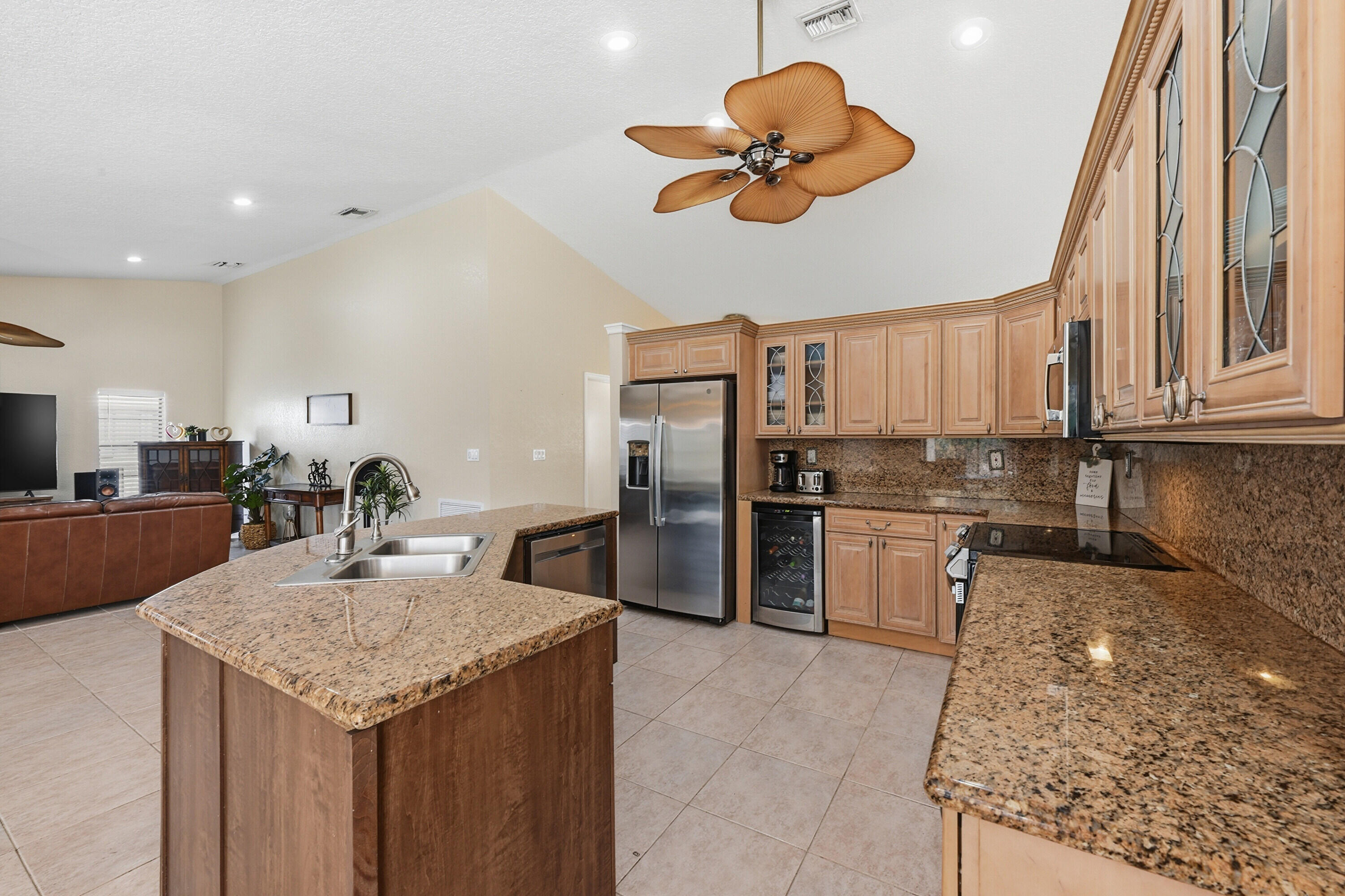 PINE RIDGE - Residential