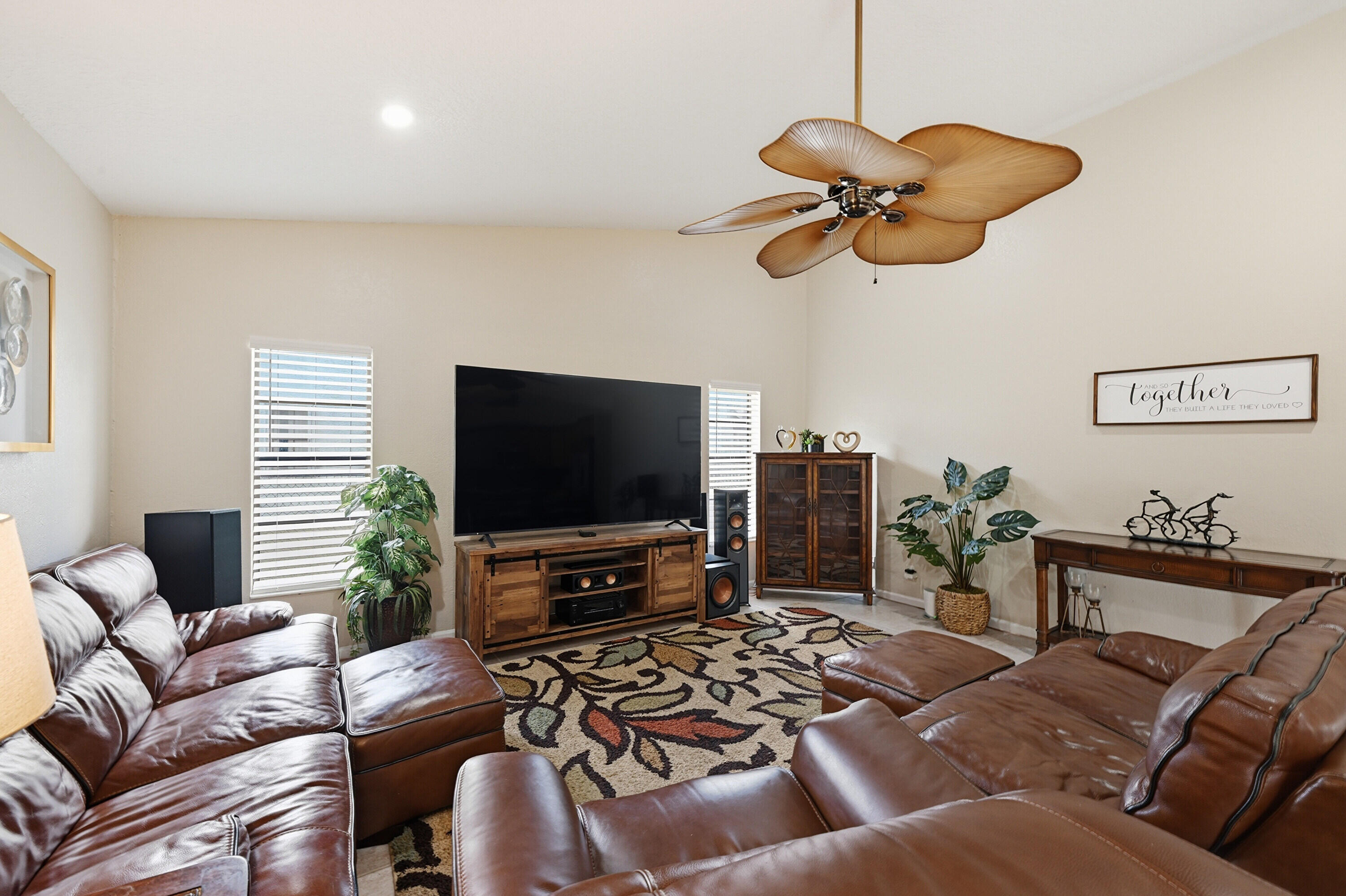 PINE RIDGE - Residential