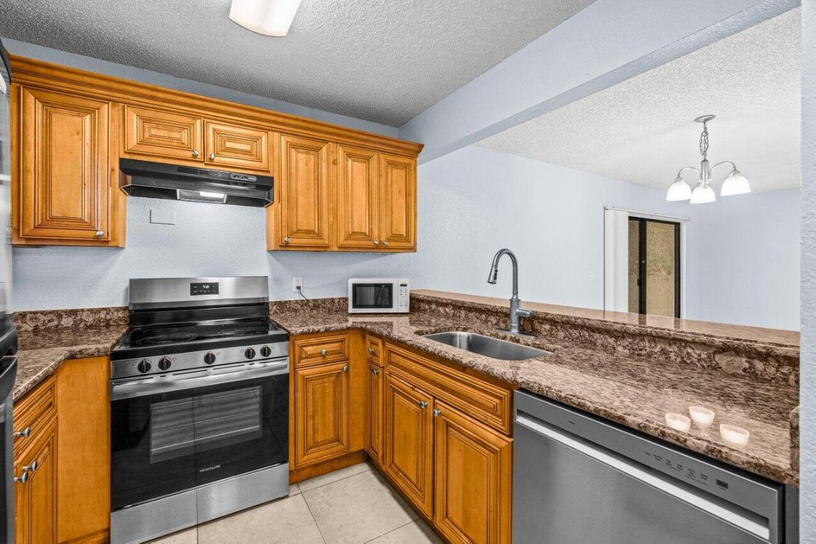 PALM BEACH GRANDE CONDO - Residential