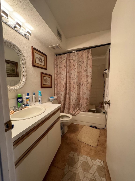 Sailboat Pointe - Residential