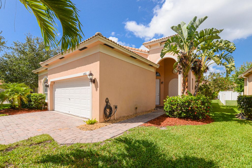 Photo of 5601 Sun Valley Drive Dr, Fort Pierce, FL 34951 (MLS # R10809893)