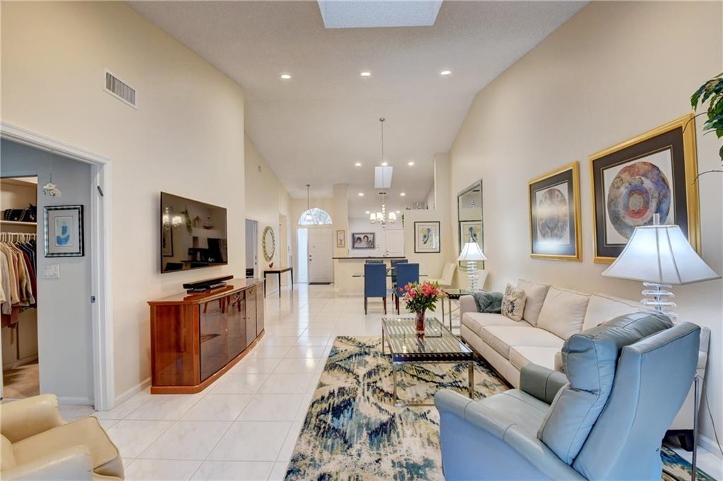 Palm Isles - Residential