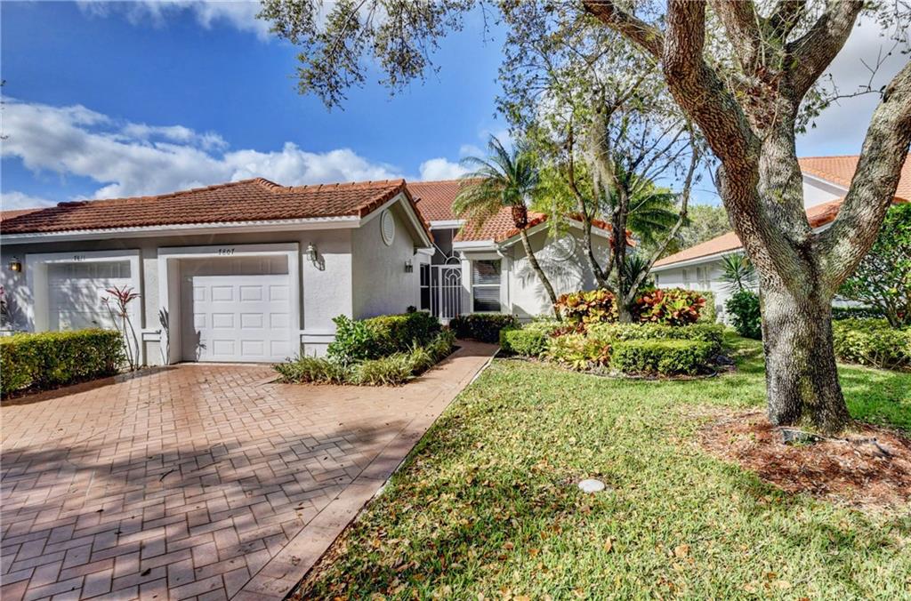 Palm Isles - Residential