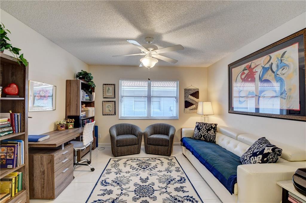 Palm Isles - Residential