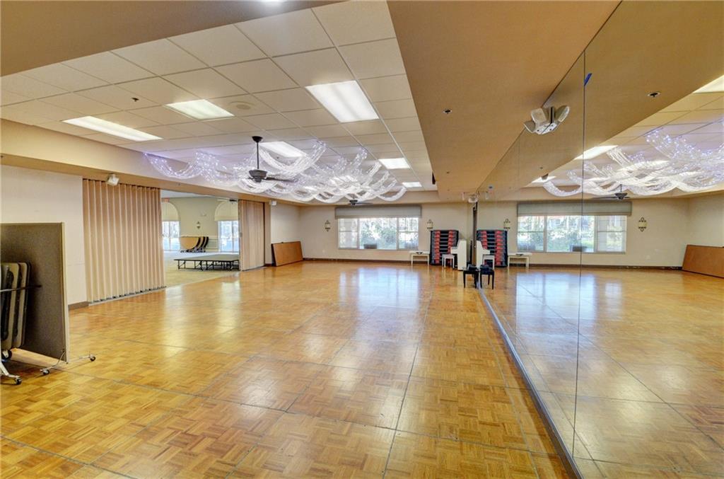 Palm Isles - Residential