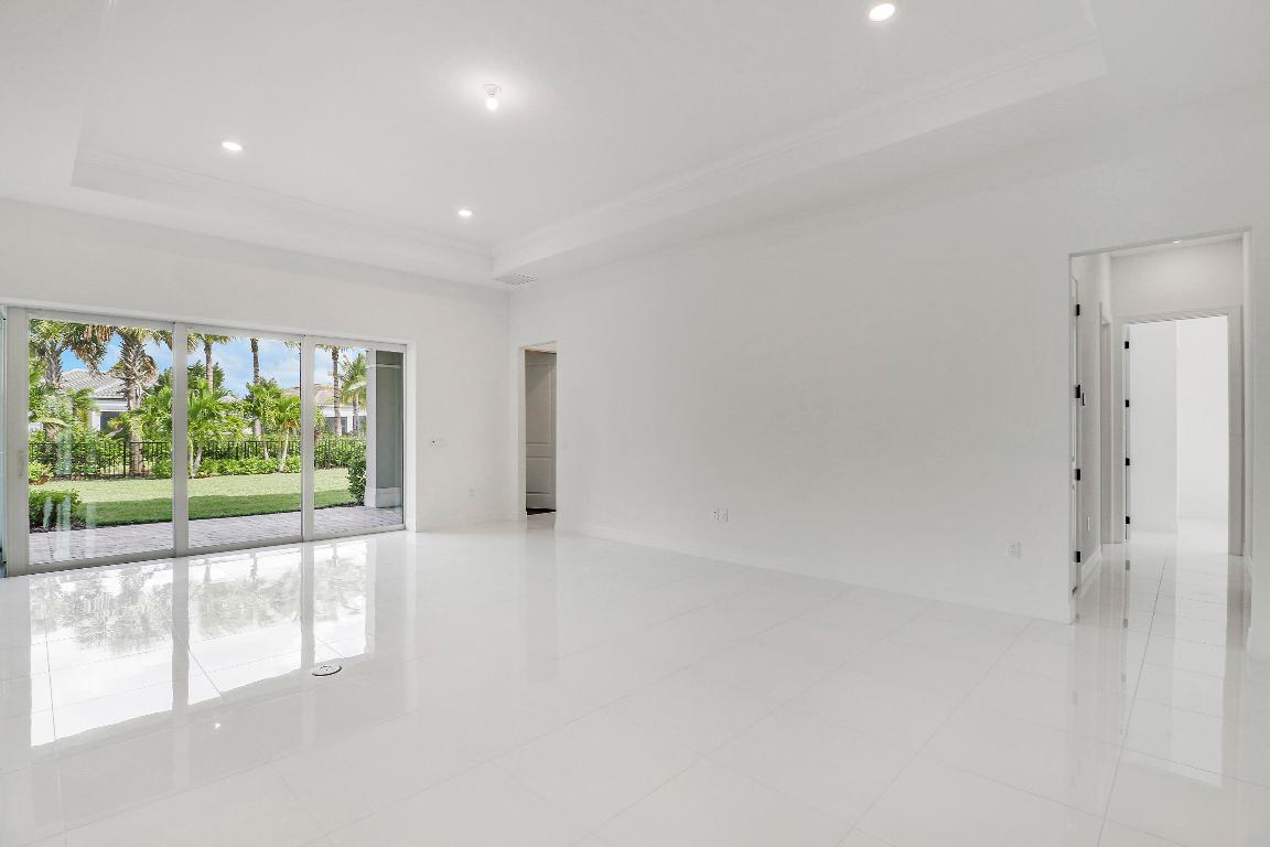 Avenir Site Pal 3 POD 8 - Residential Lease