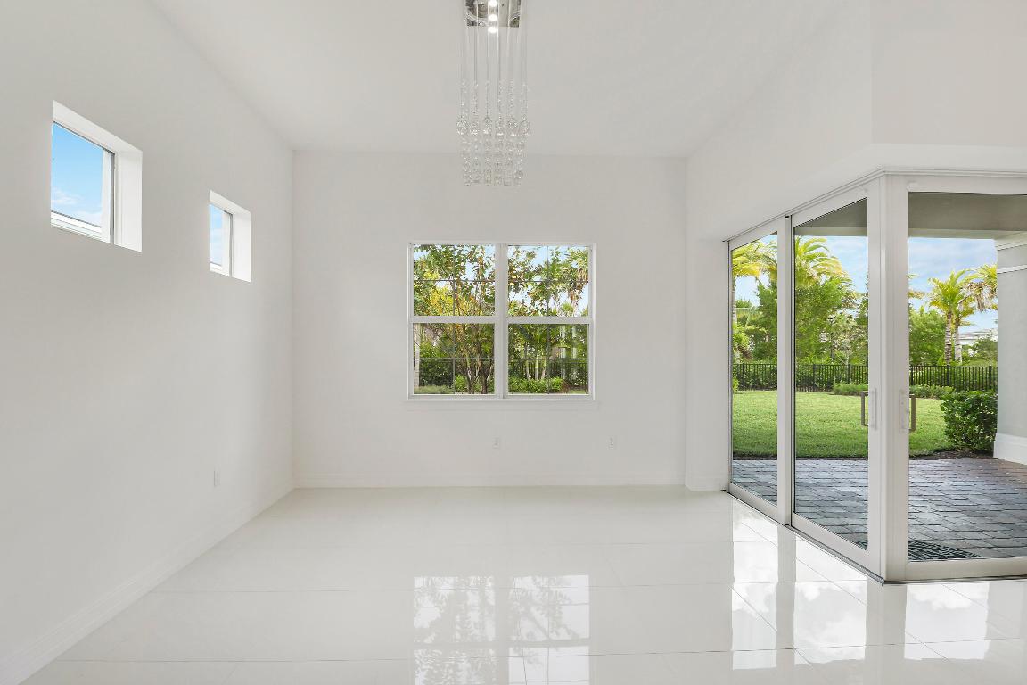 Avenir Site Pal 3 POD 8 - Residential Lease