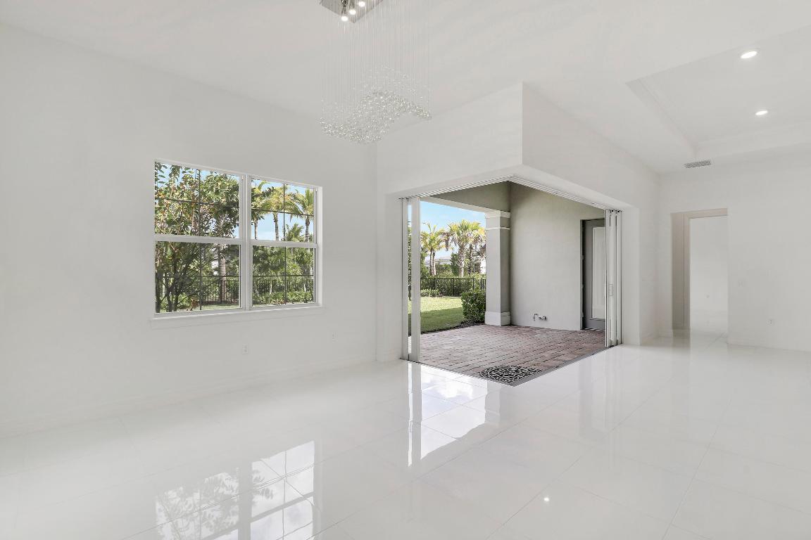 Avenir Site Pal 3 POD 8 - Residential Lease