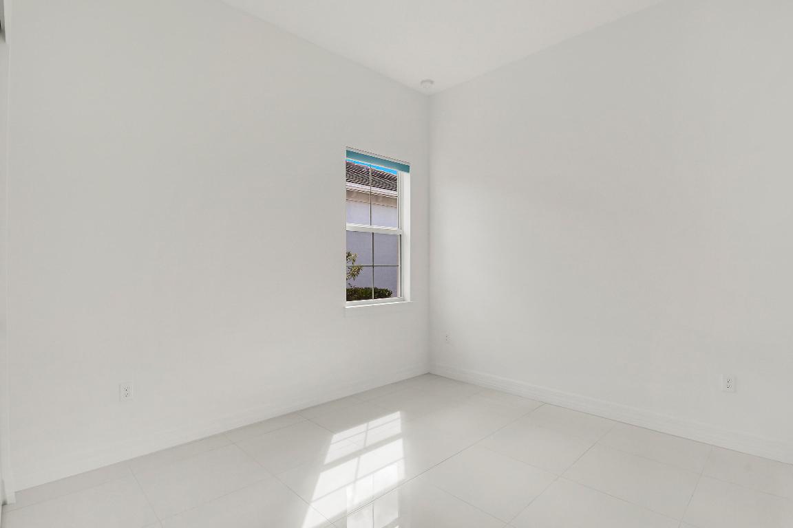 Avenir Site Pal 3 POD 8 - Residential Lease