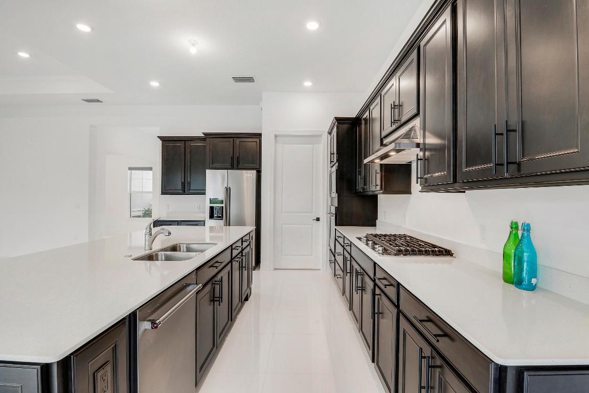 Avenir Site Pal 3 POD 8 - Residential Lease