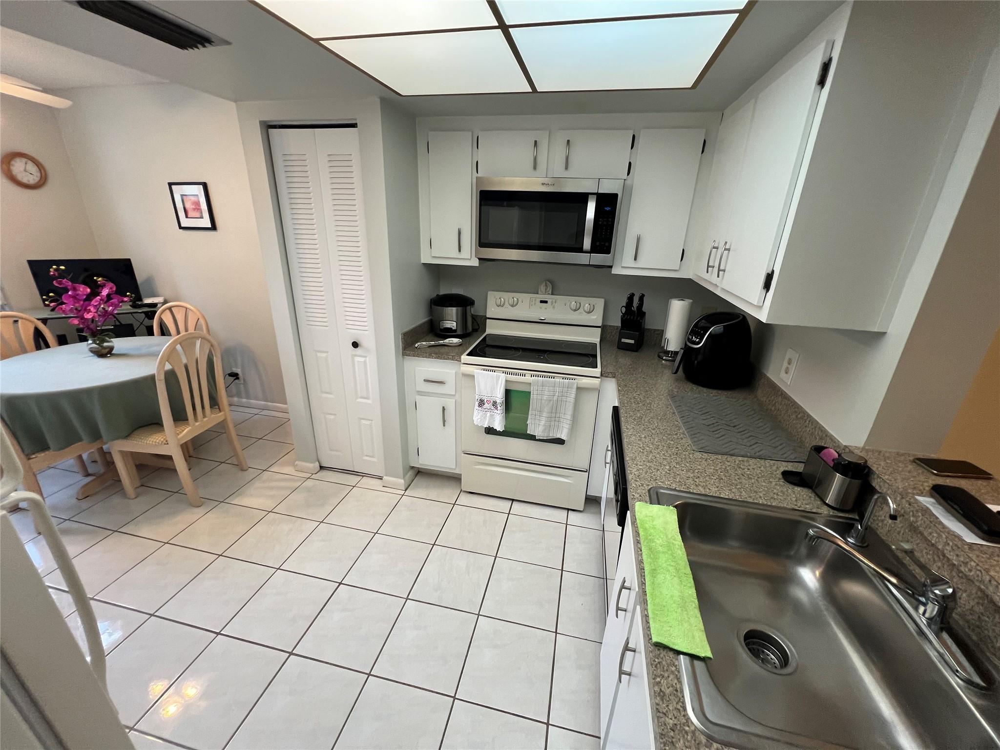 PALM SPRINGS - Residential