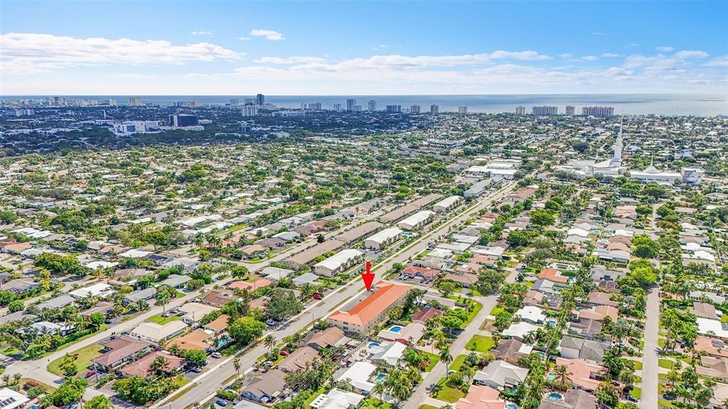 PRESIDENTIAL CONDOMINUM - Residential Lease