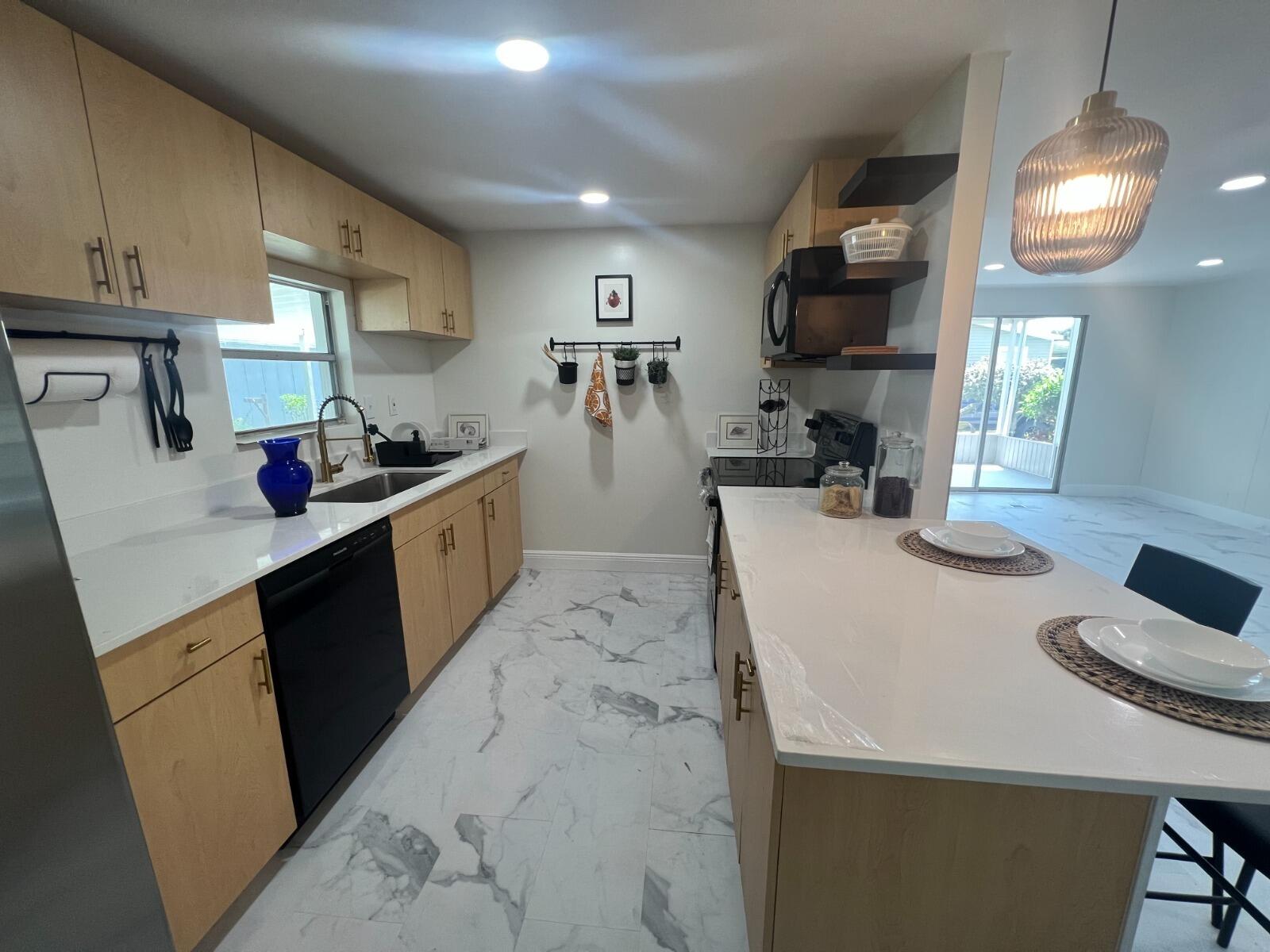 Lake Worth Village - Residential