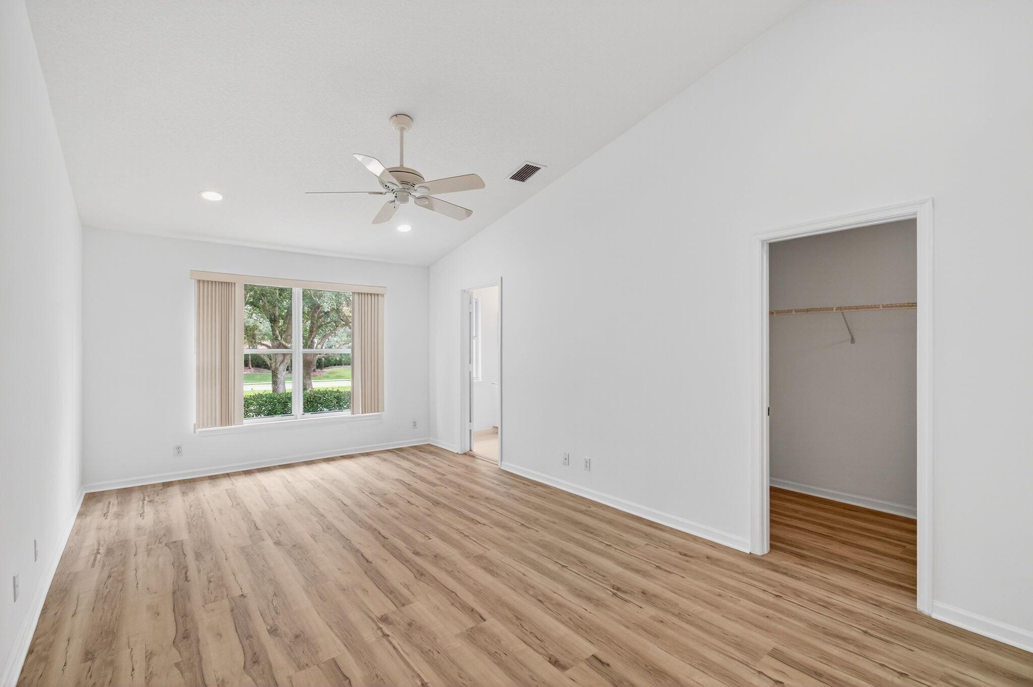 VERONA LAKES - Residential