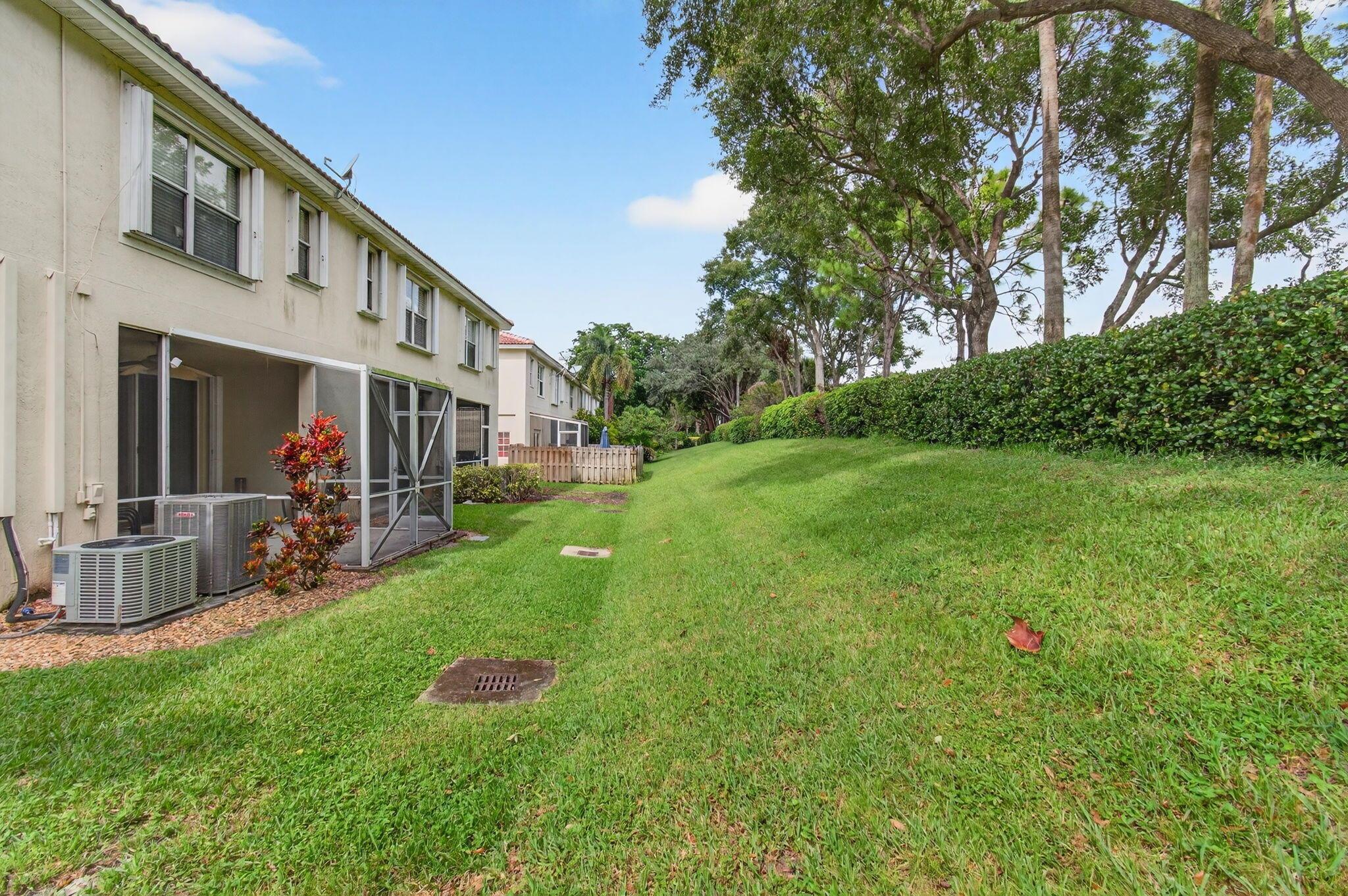 VERONA LAKES - Residential