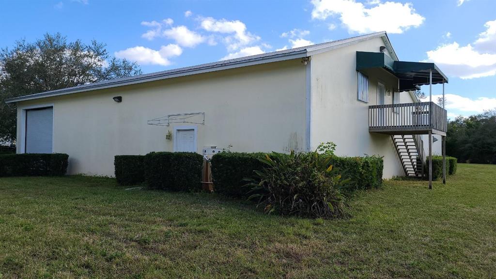 TROPICAL FRUIT FARMS - Commercial Sale