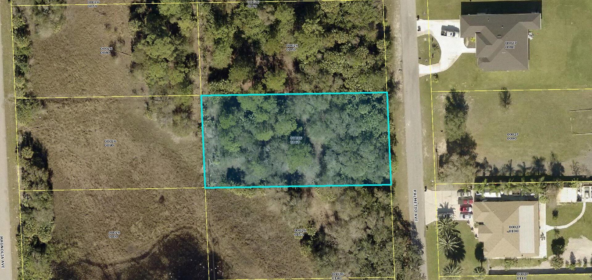 Very nice lot in area with existing and new homes. Adjoining another similar lot for sale. Buy both, and build you dream paradise