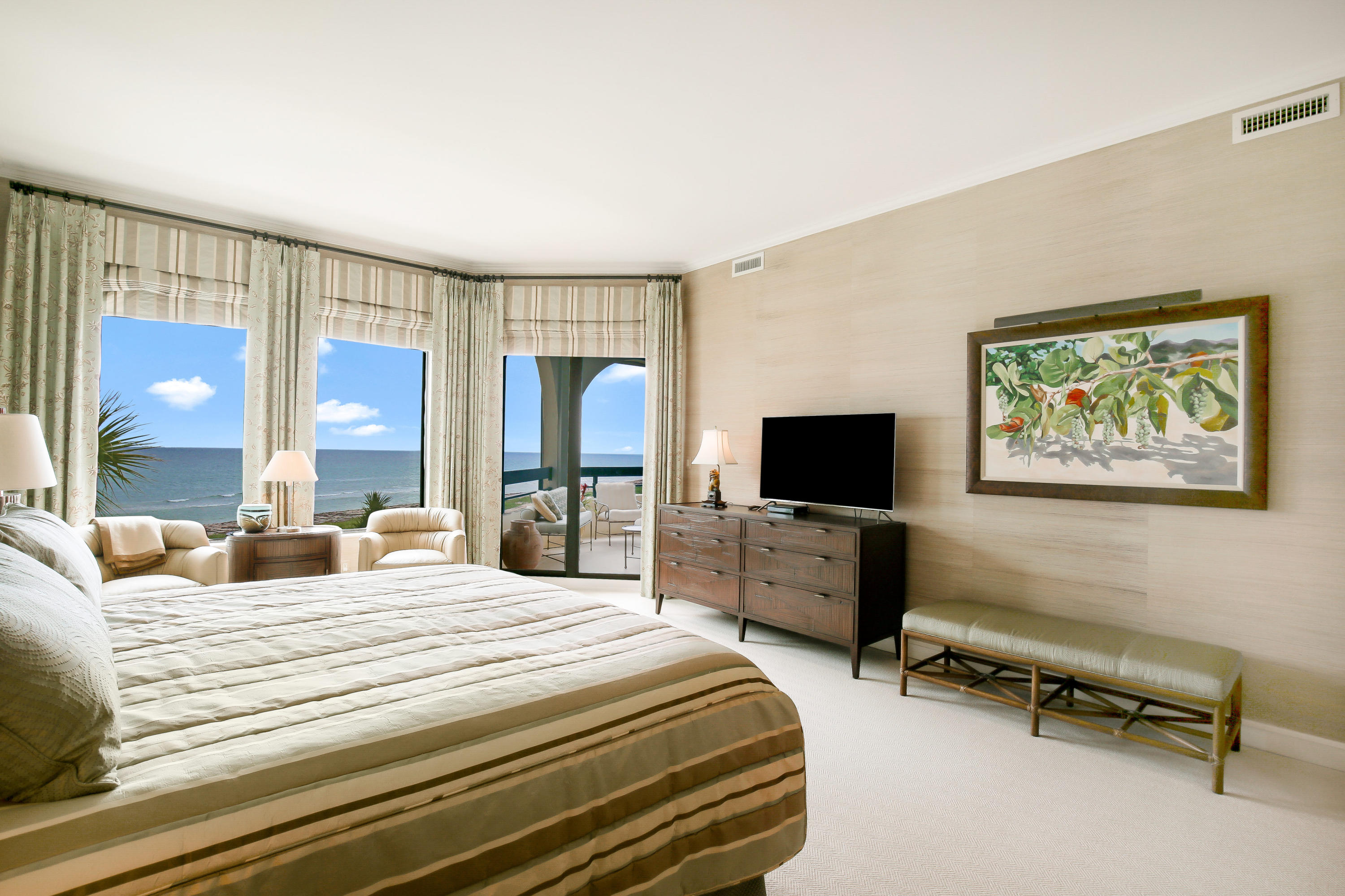 EL CORTIJO COND DECL FILE - Residential