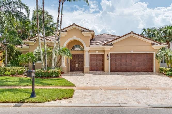 Mizner Country Club - Residential