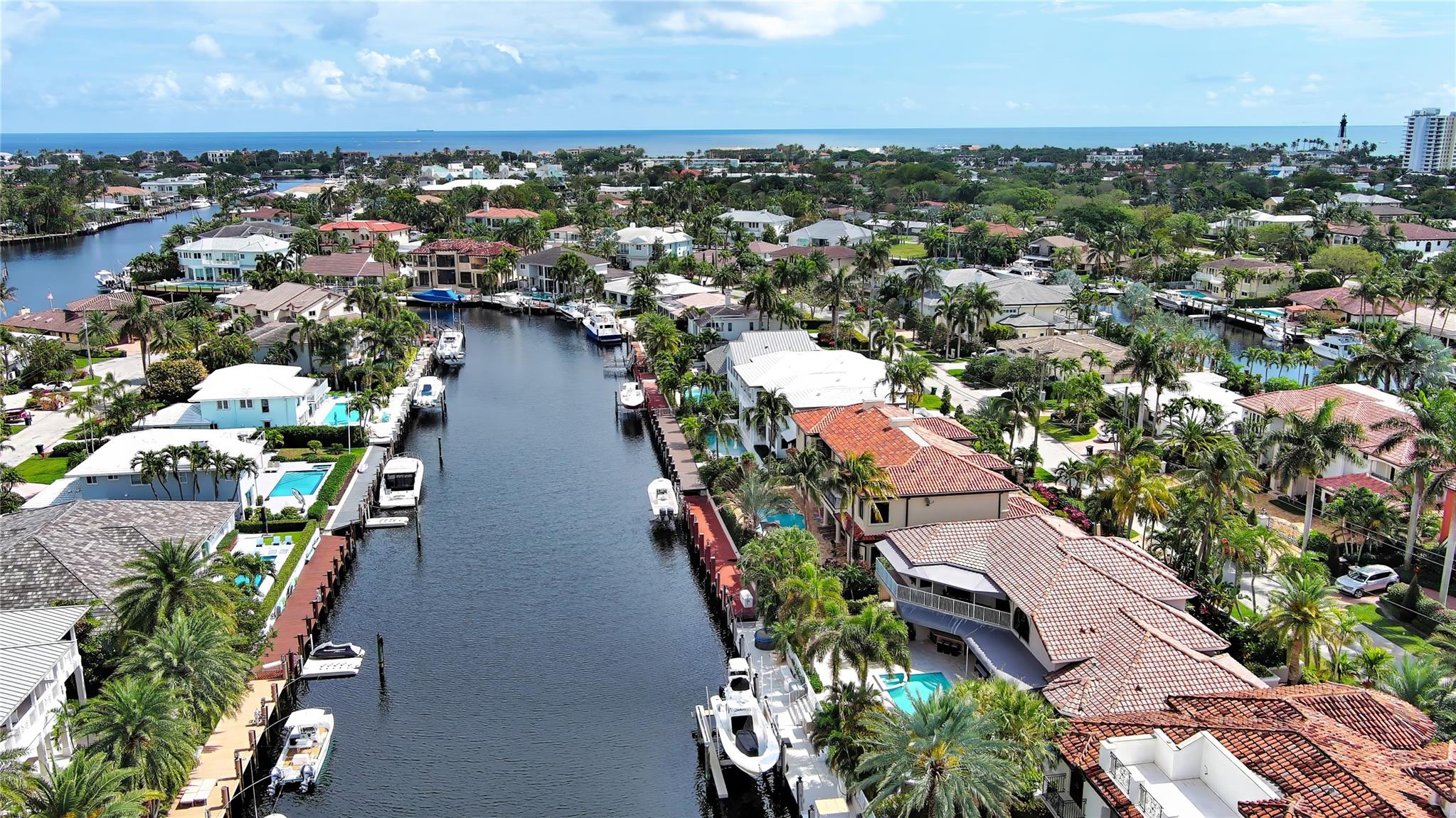 LIGHTHOUSE POINT 3RD SEC - Residential