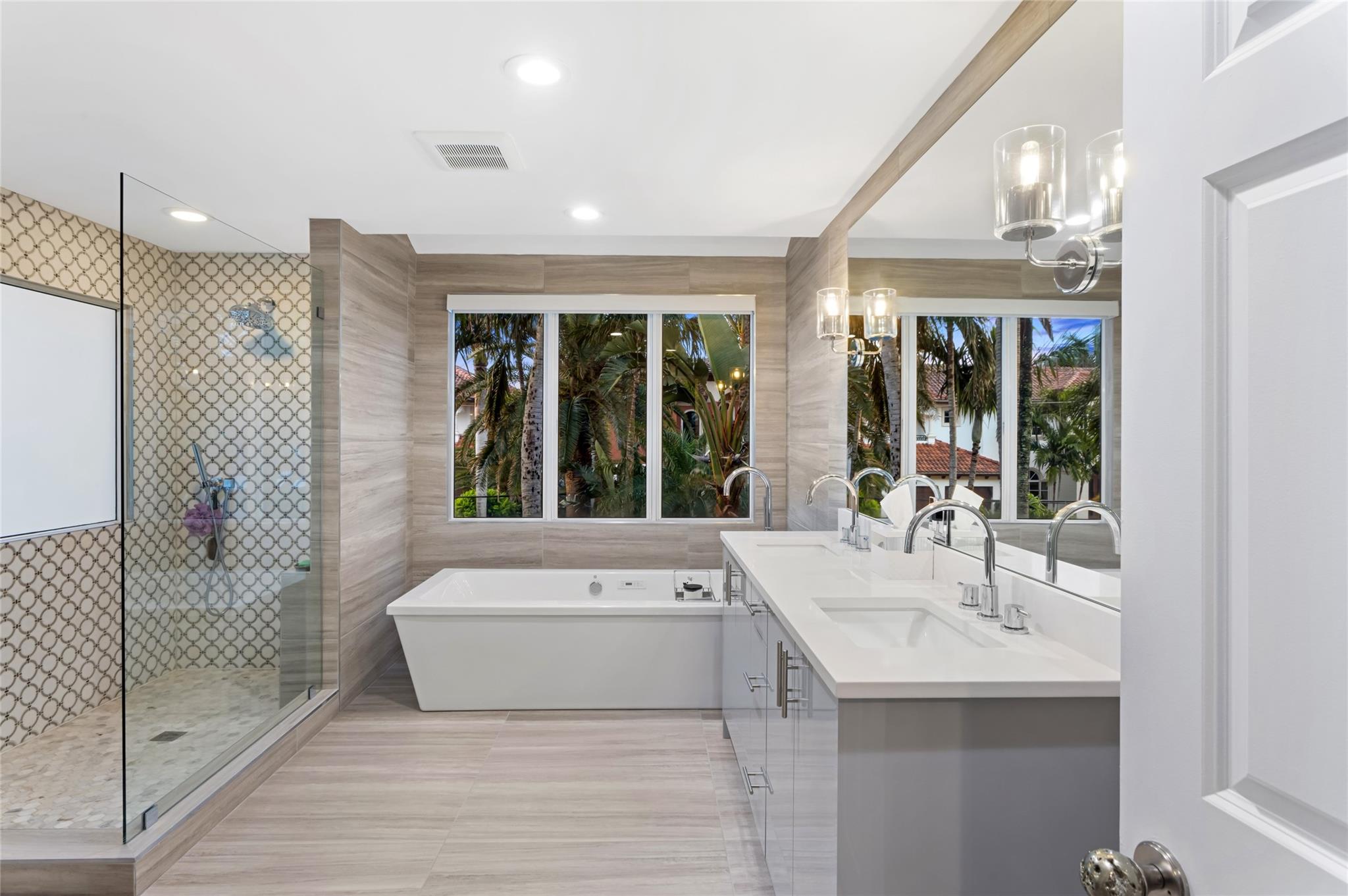 LIGHTHOUSE POINT 3RD SEC - Residential