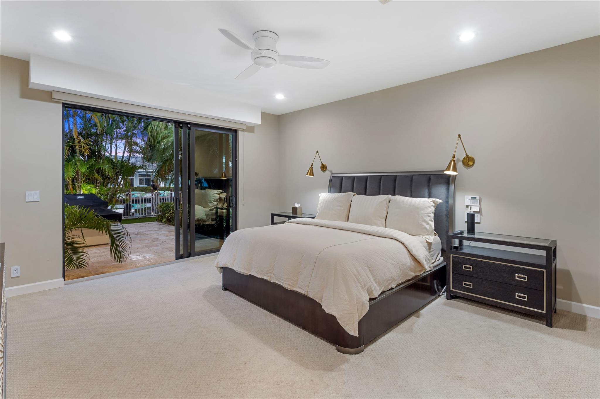 LIGHTHOUSE POINT 3RD SEC - Residential