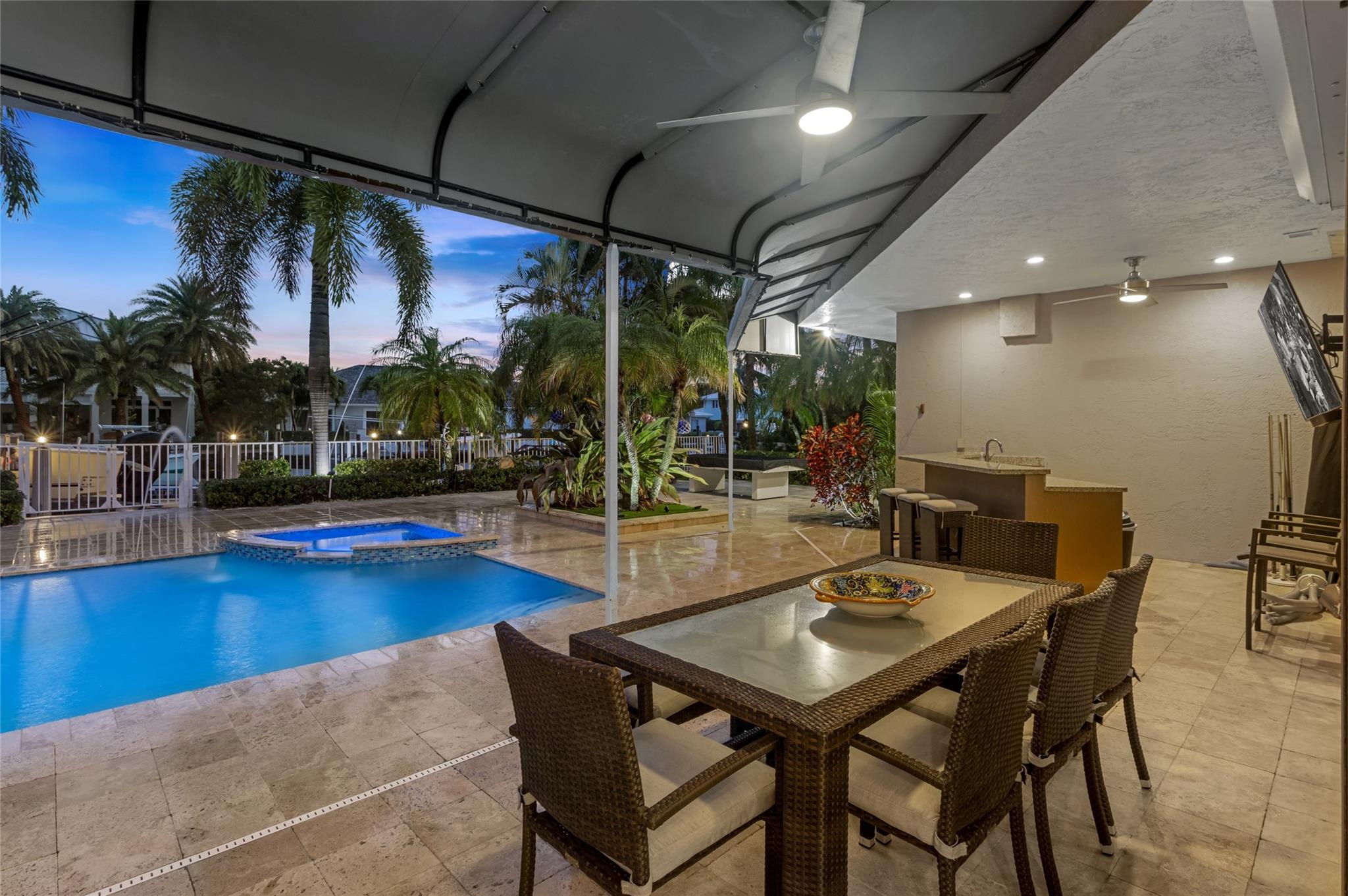 LIGHTHOUSE POINT 3RD SEC - Residential