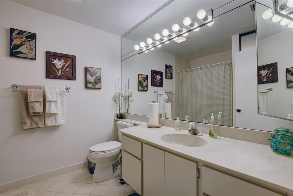 SARATOGA POINTE - Residential