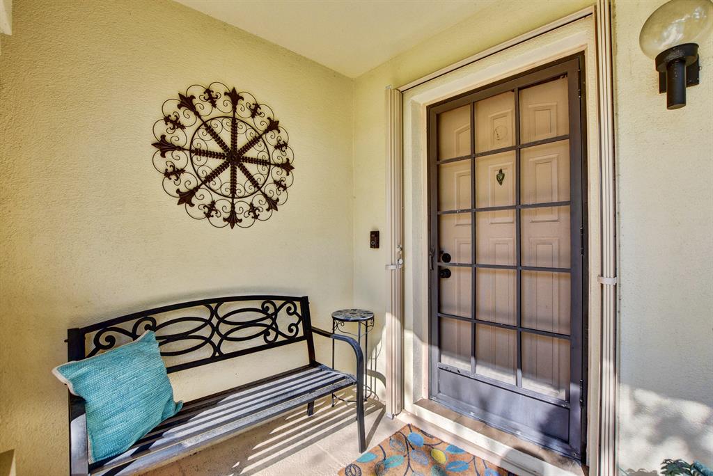 SARATOGA POINTE - Residential