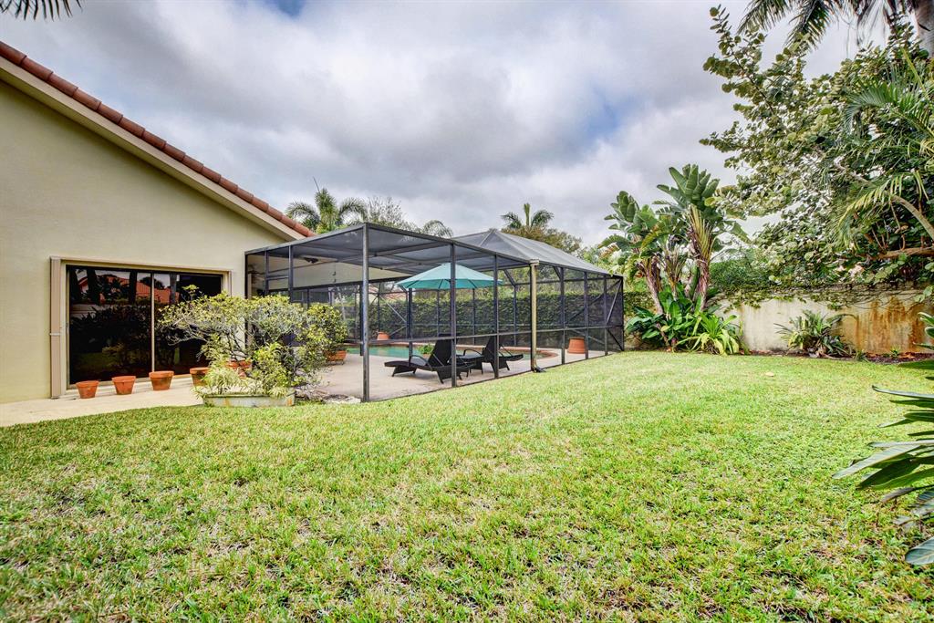 SARATOGA POINTE - Residential