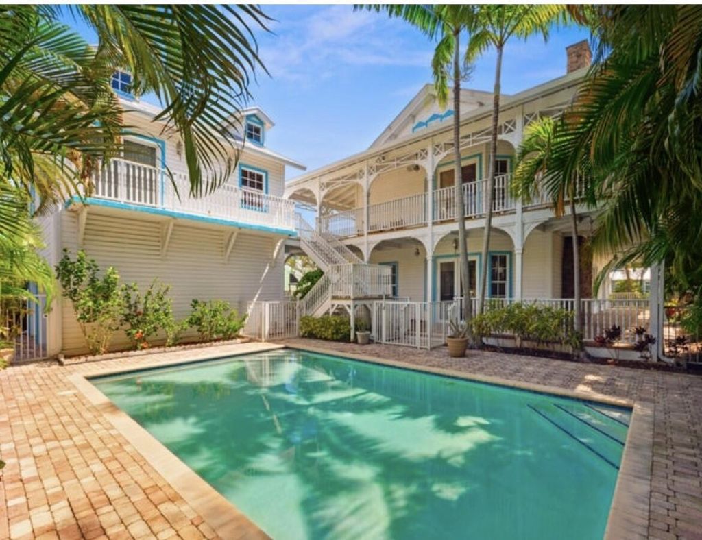 Photo of 136 NE 1st Avenue #B, Delray Beach, FL 33444 (MLS # R10956984)