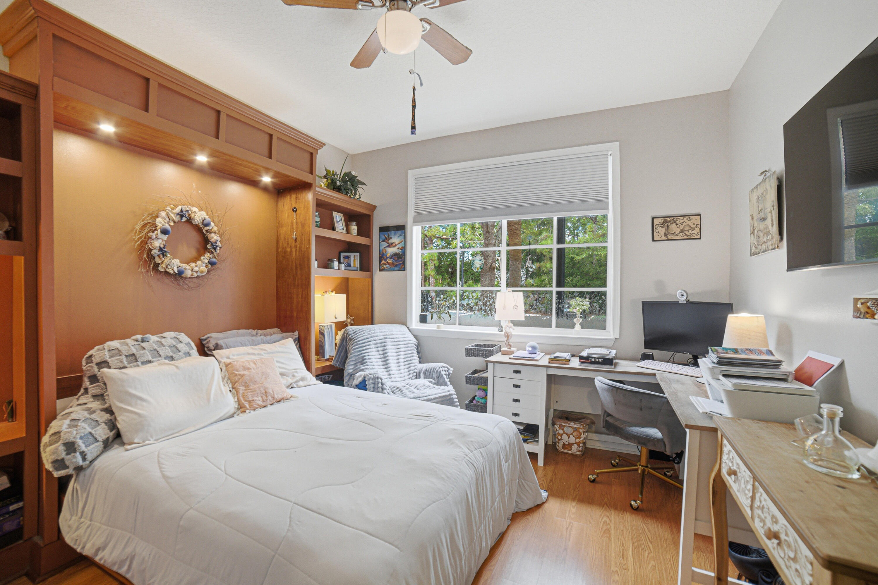 FIORE AT THE GARDENS CONDO - Residential