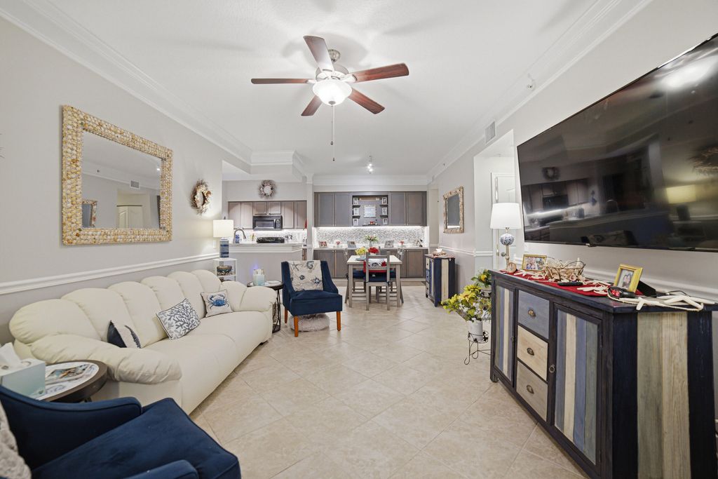 Photo of 6101 Myrtlewood Circle W, Palm Beach Gardens, FL 33418 (MLS # B26019472)