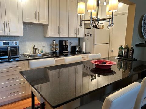 1821 NE 62nd Street 331 Fort Lauderdale FL 33308