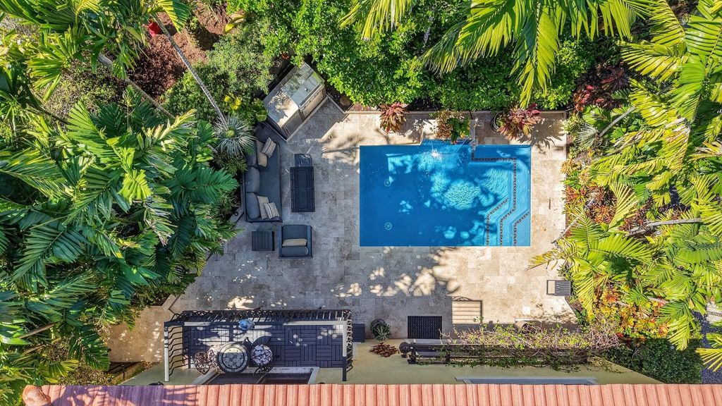 Photo of 1747 NE 12th Street #1747, Fort Lauderdale, FL 33304 (MLS # F10531665)