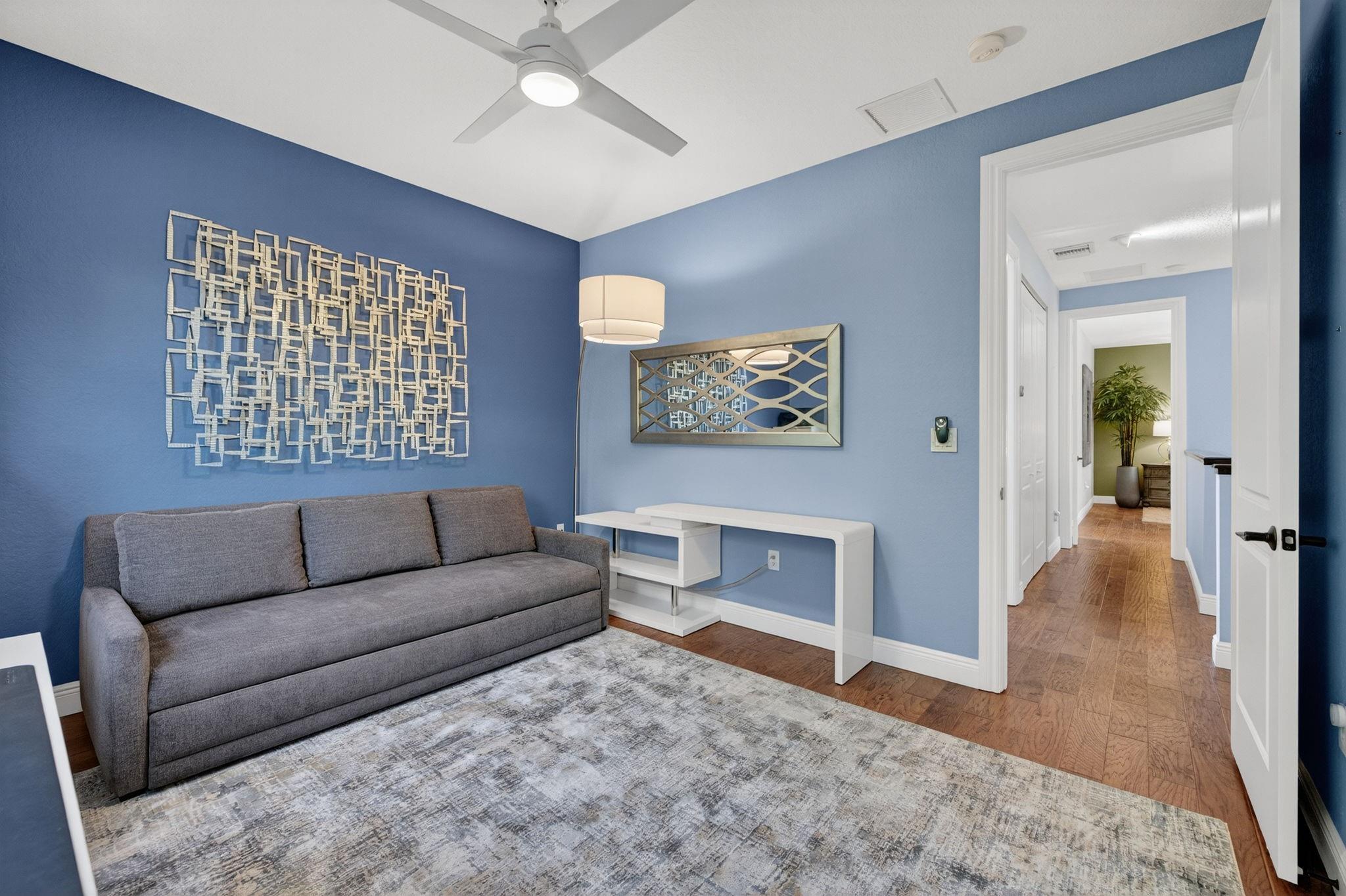 Lake Ridge Corner Townhou - Residential